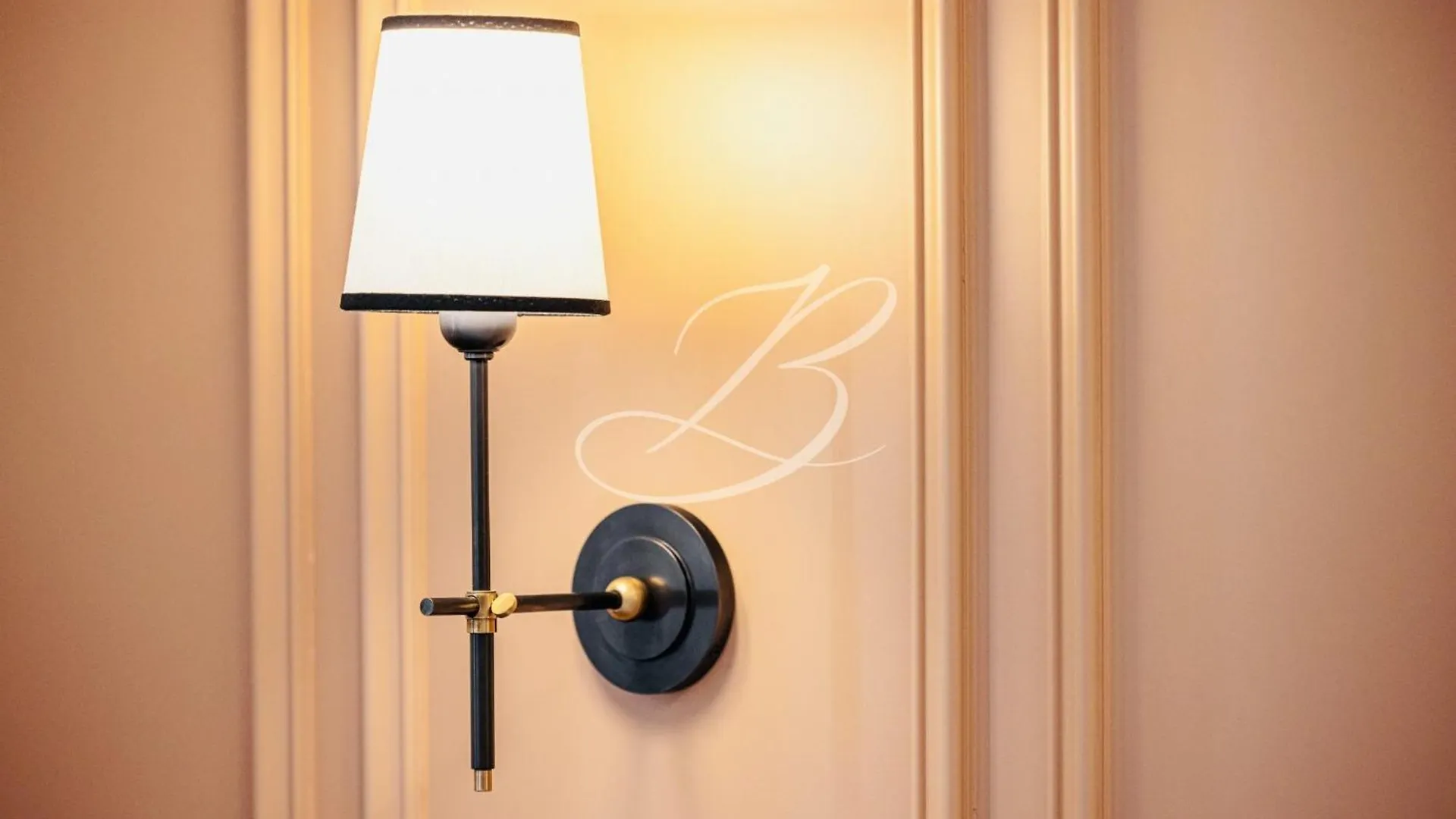 Apartment Le Mane - Haussmannien Centre Cannes Accommodation France