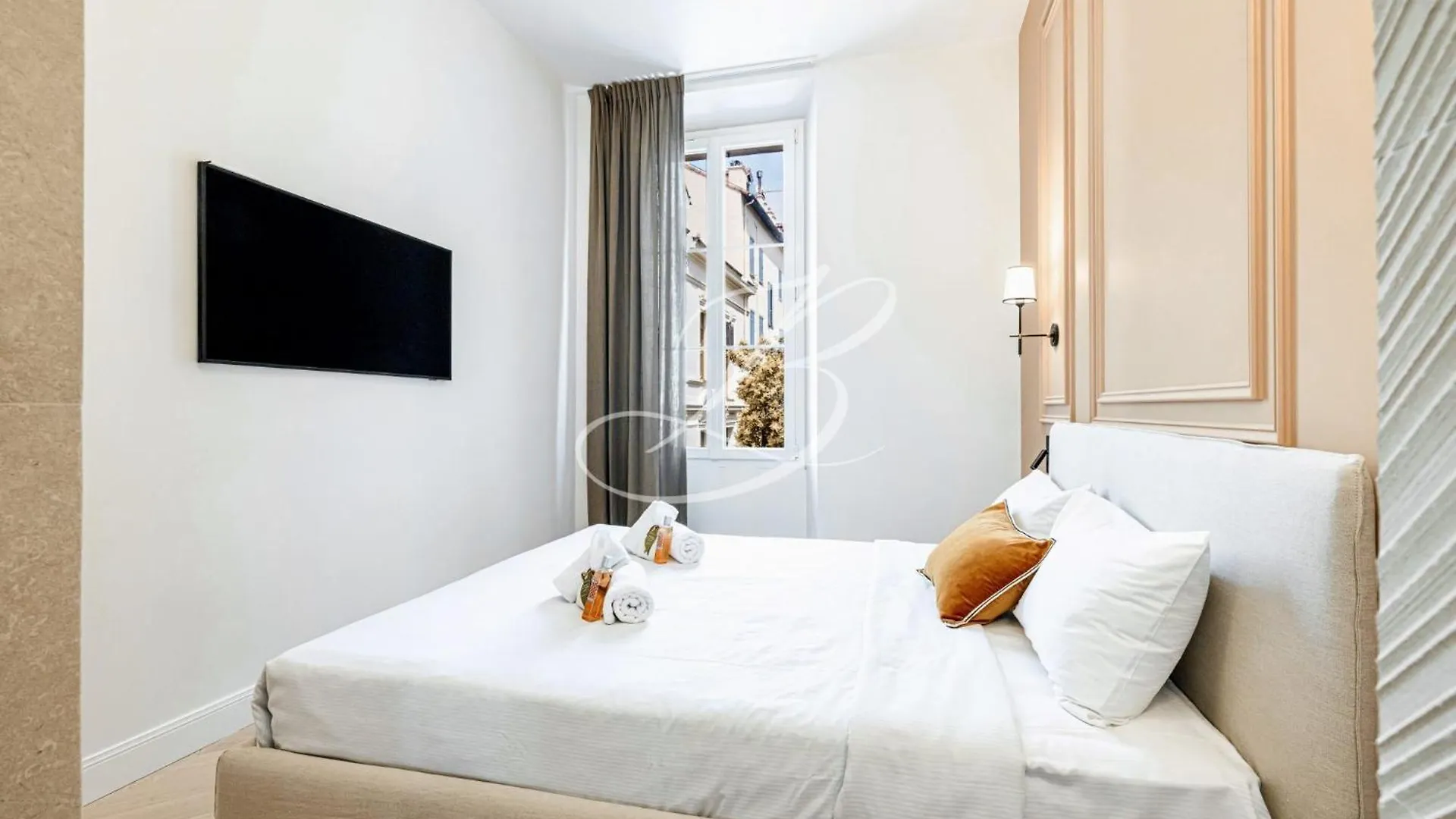 Le Mane - Haussmannien Centre Cannes Accommodation
