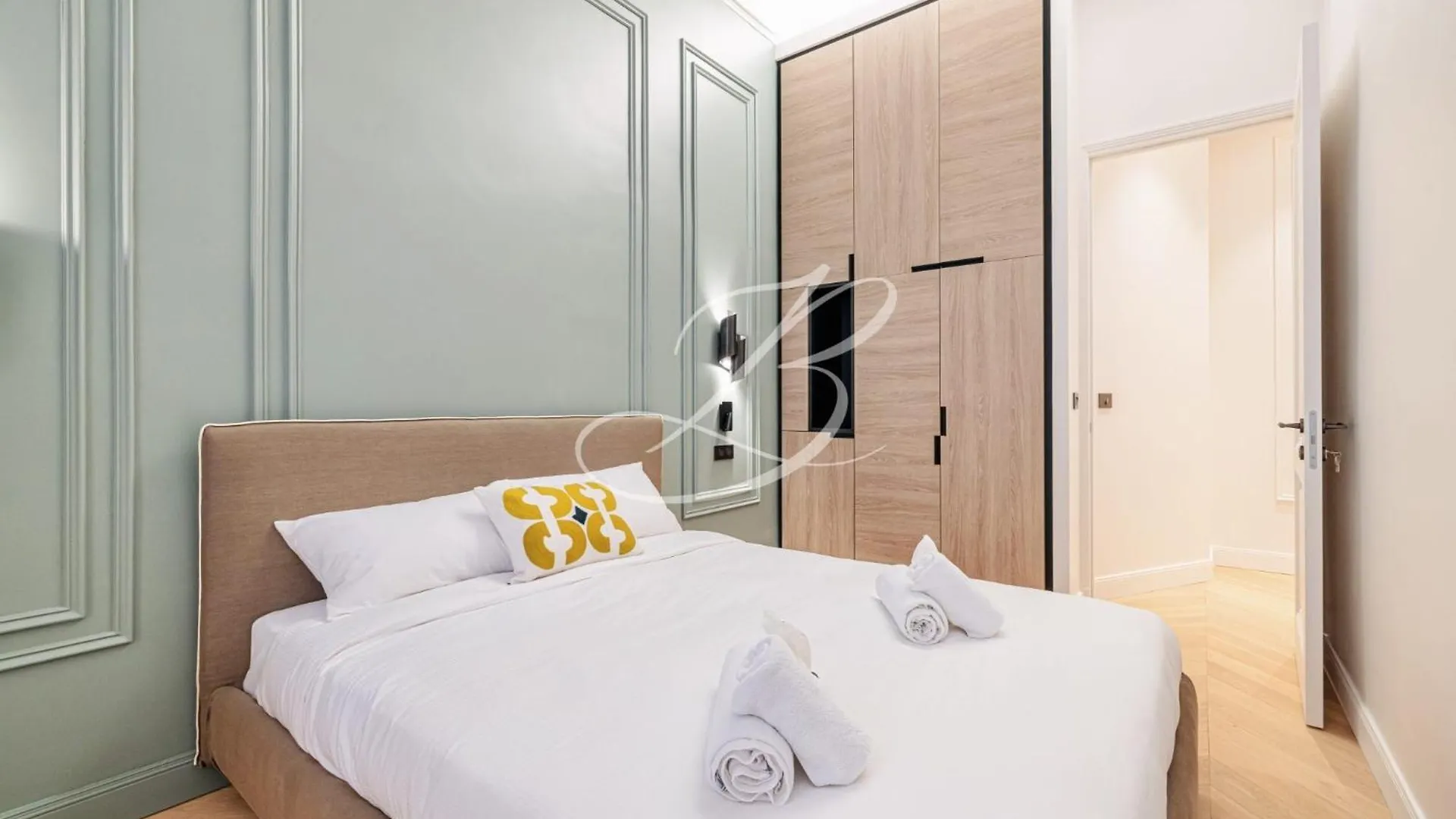 Le Mane - Haussmannien Centre Cannes Accommodation