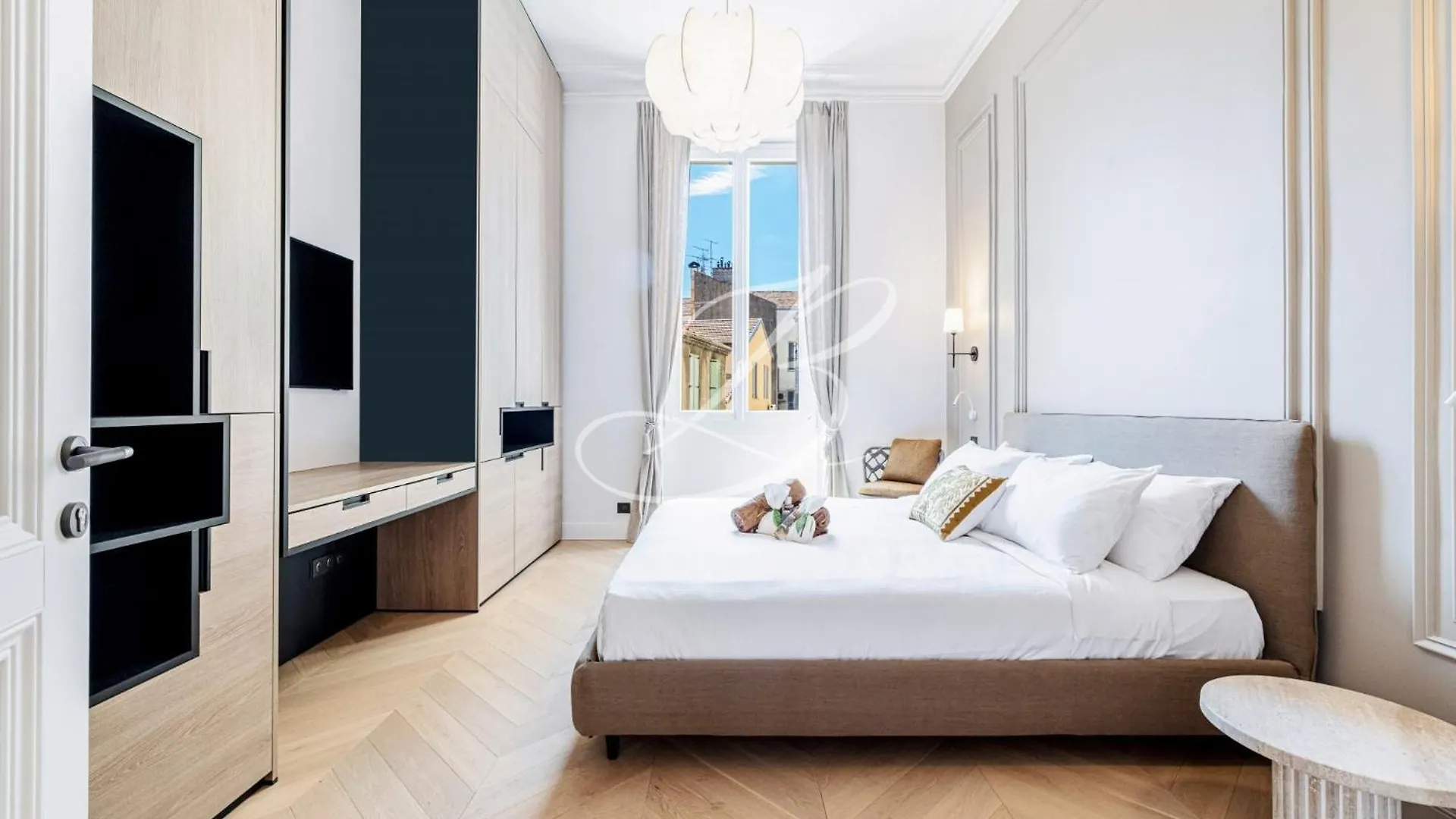 Le Mane - Haussmannien Centre Cannes Accommodation Apartment