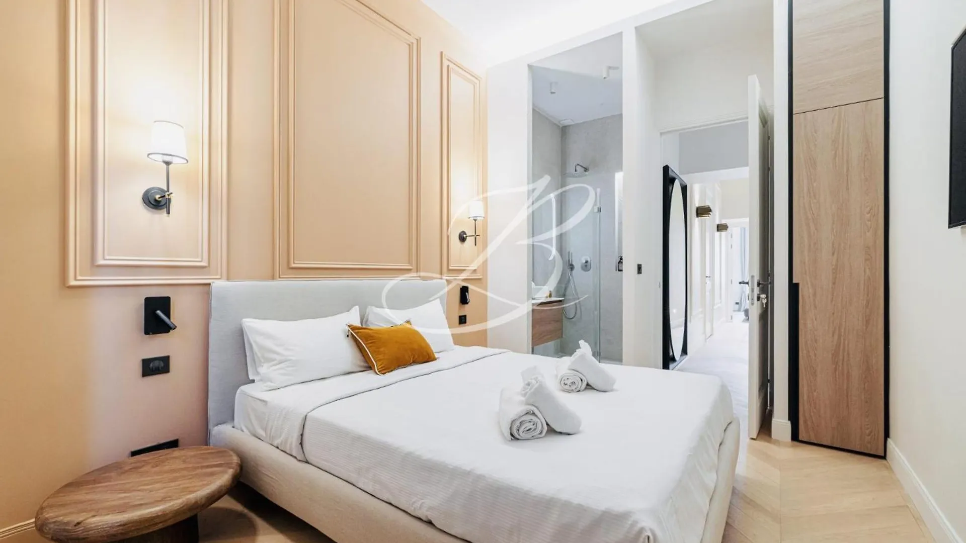 Le Mane - Haussmannien Centre Cannes Accommodation