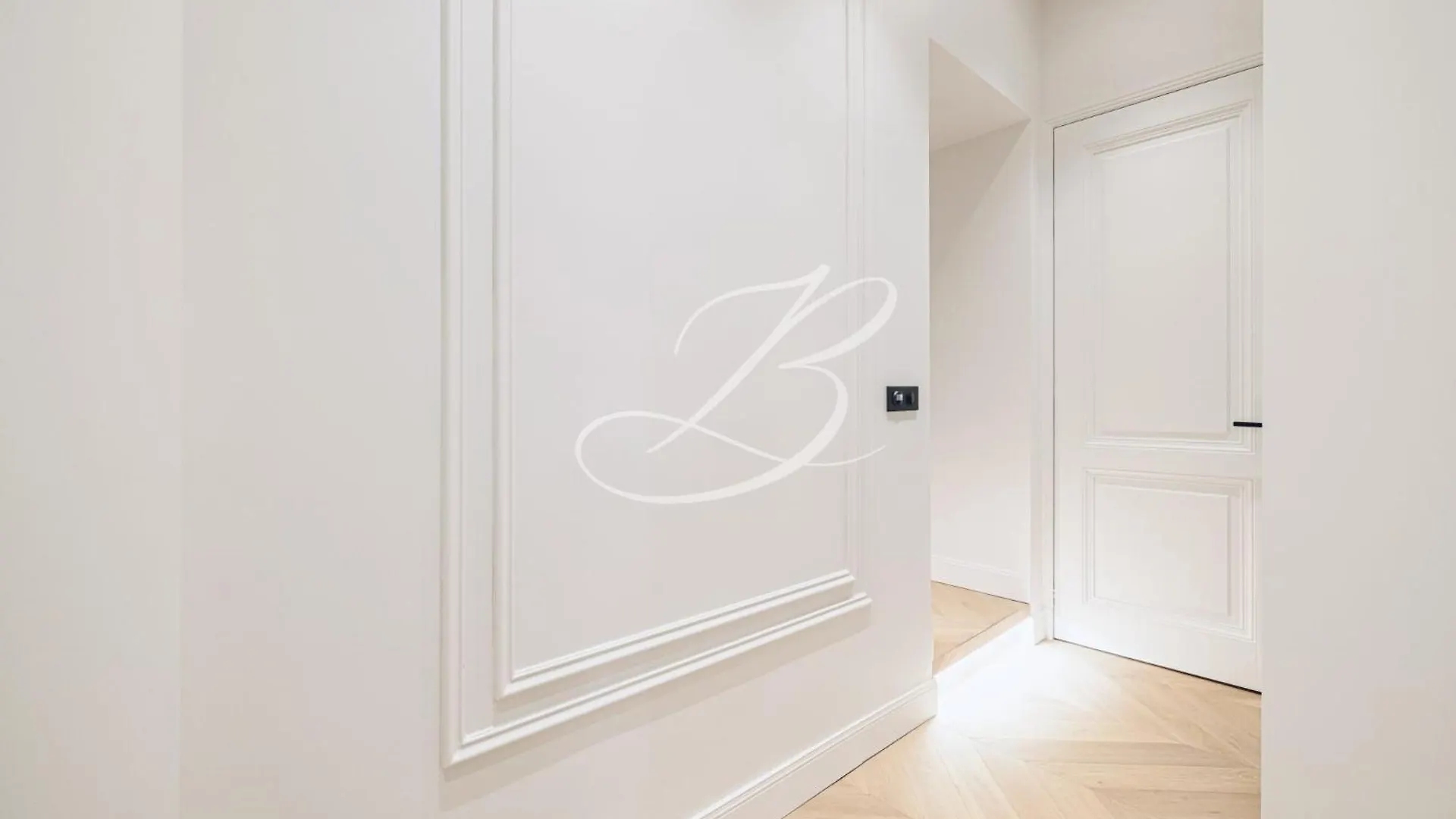 Le Mane - Haussmannien Centre Cannes Accommodation